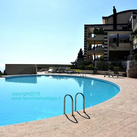 Taormina Sunny Apartment - Taormina Holidays エクステリア 写真