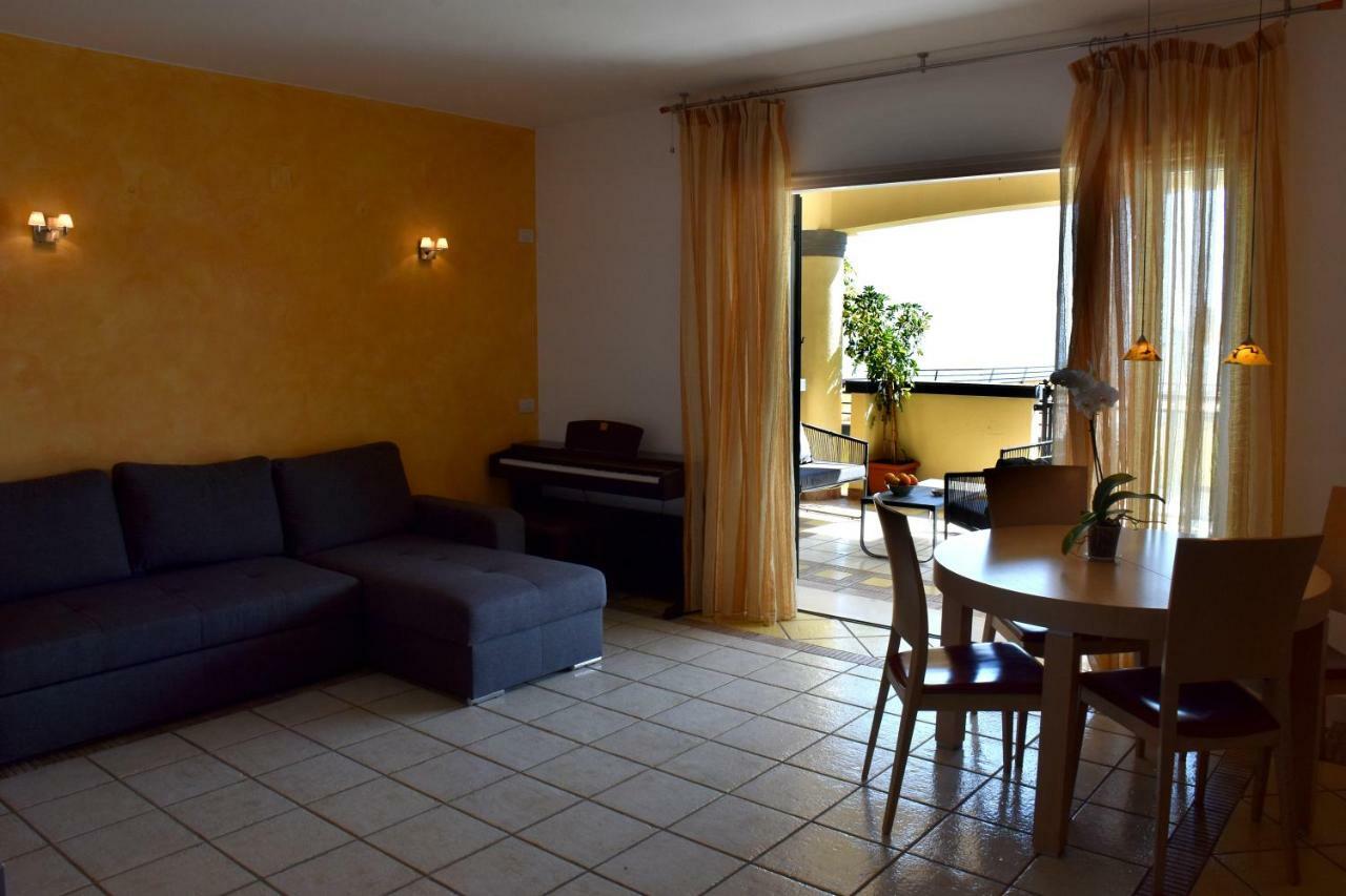 Taormina Sunny Apartment - Taormina Holidays エクステリア 写真